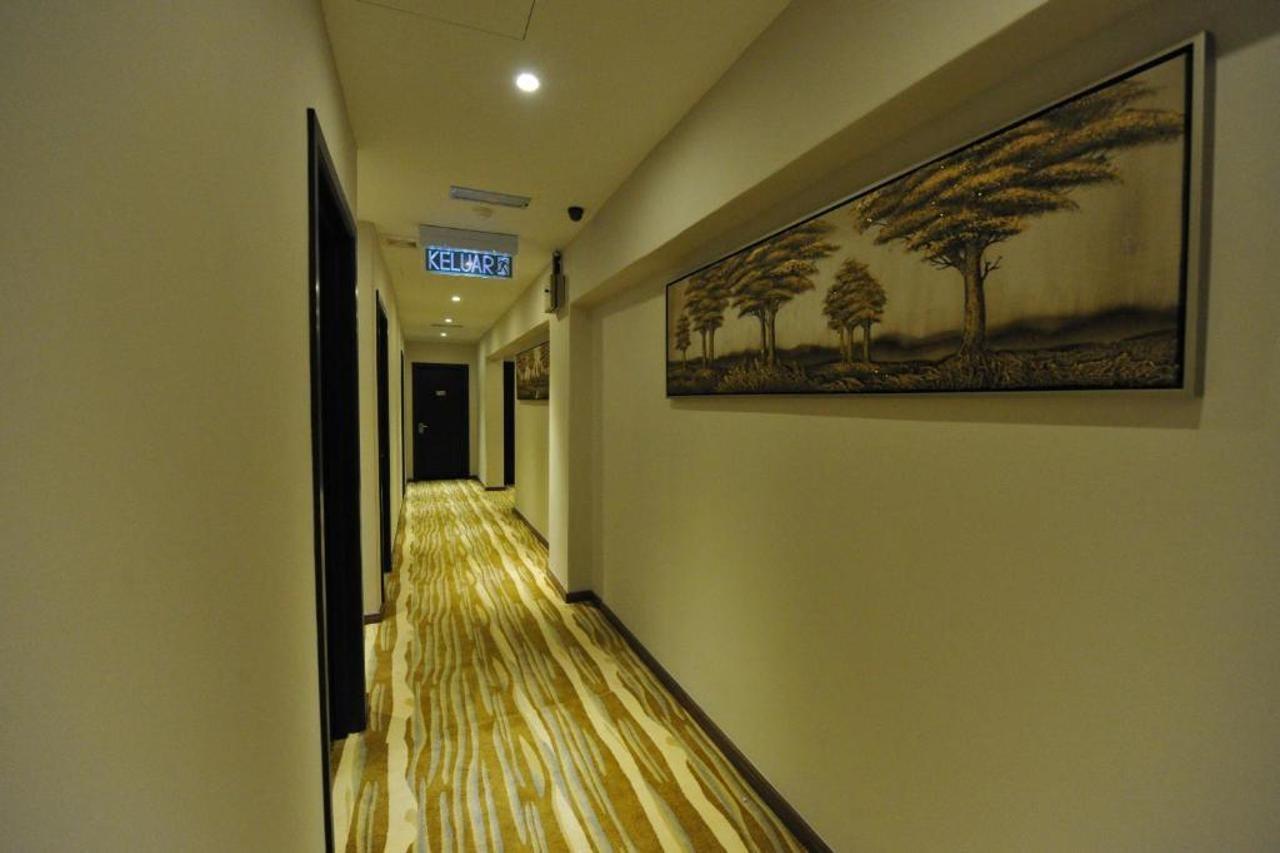 โรงแรมมิลาโน เกอลวง ภายนอก รูปภาพ